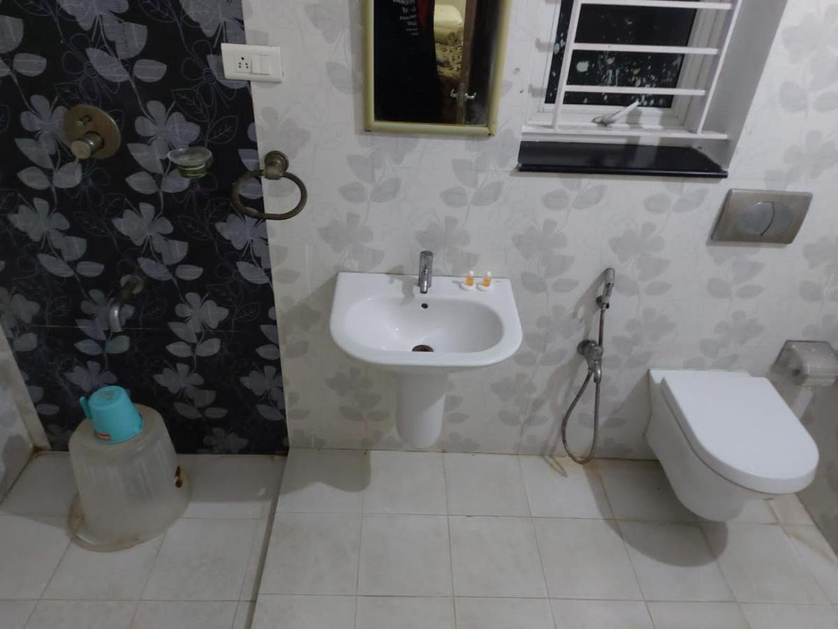 Avuraa Hospitality India Hotel Chennai Ngoại thất bức ảnh